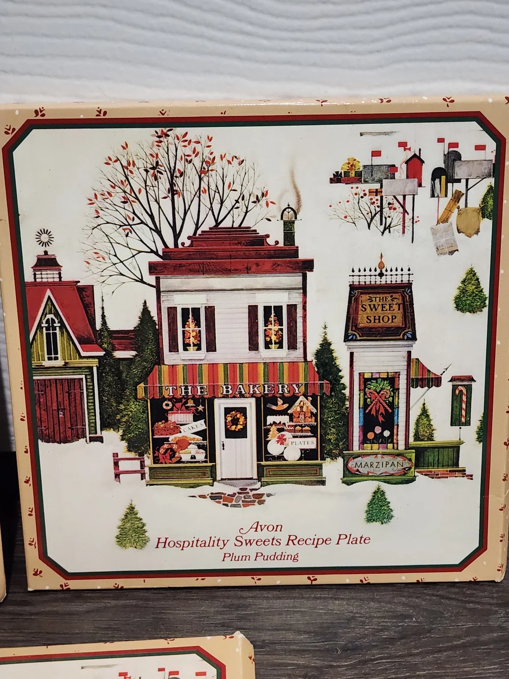 3 Pc 1982 Avon Christmas Tin Recipe Plates-Plum Pudding, Nut Bread, Buche Noel